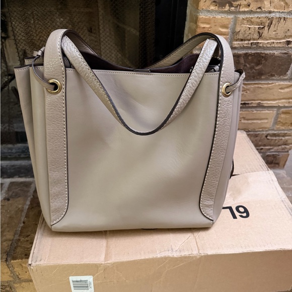 Coach Harmony Hobo 1941 NWT - Picture 3 of 9